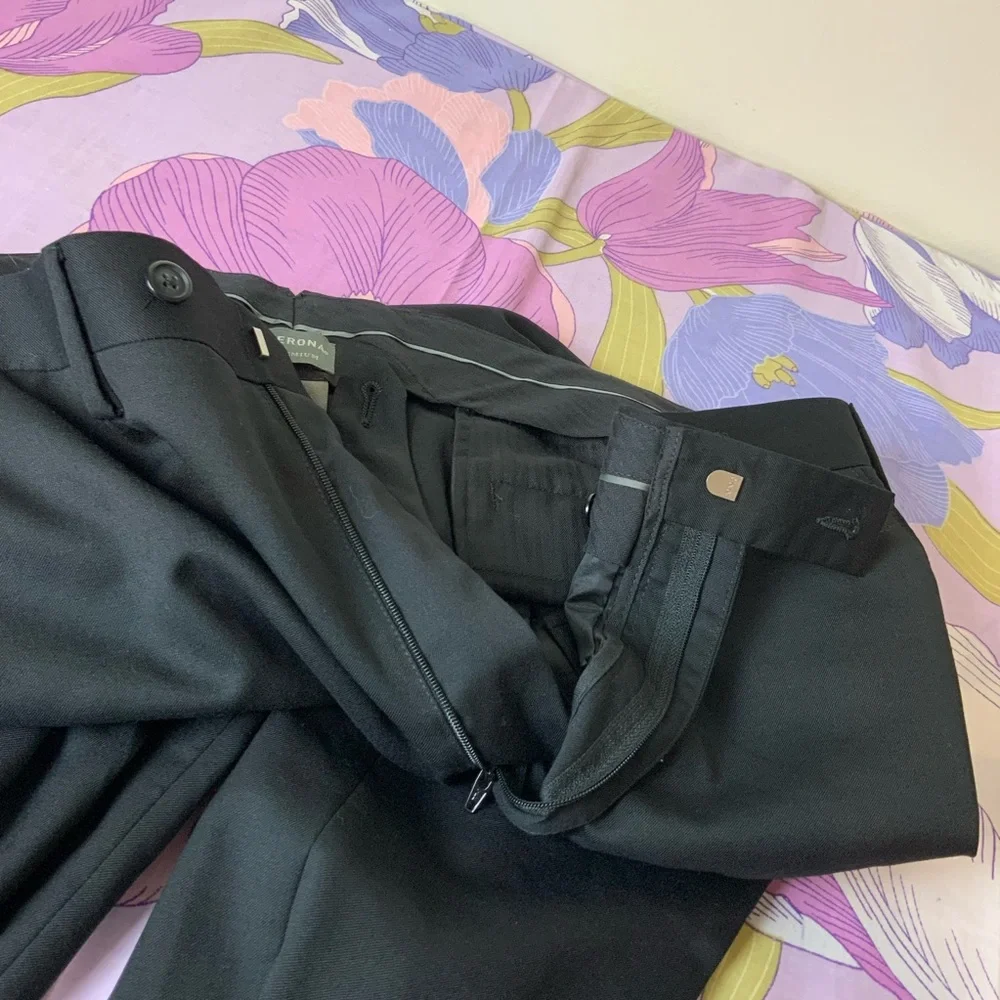 NWT Men’s Merona Wool Premium Classic Relax Fit Black Dress  Pants 40X32